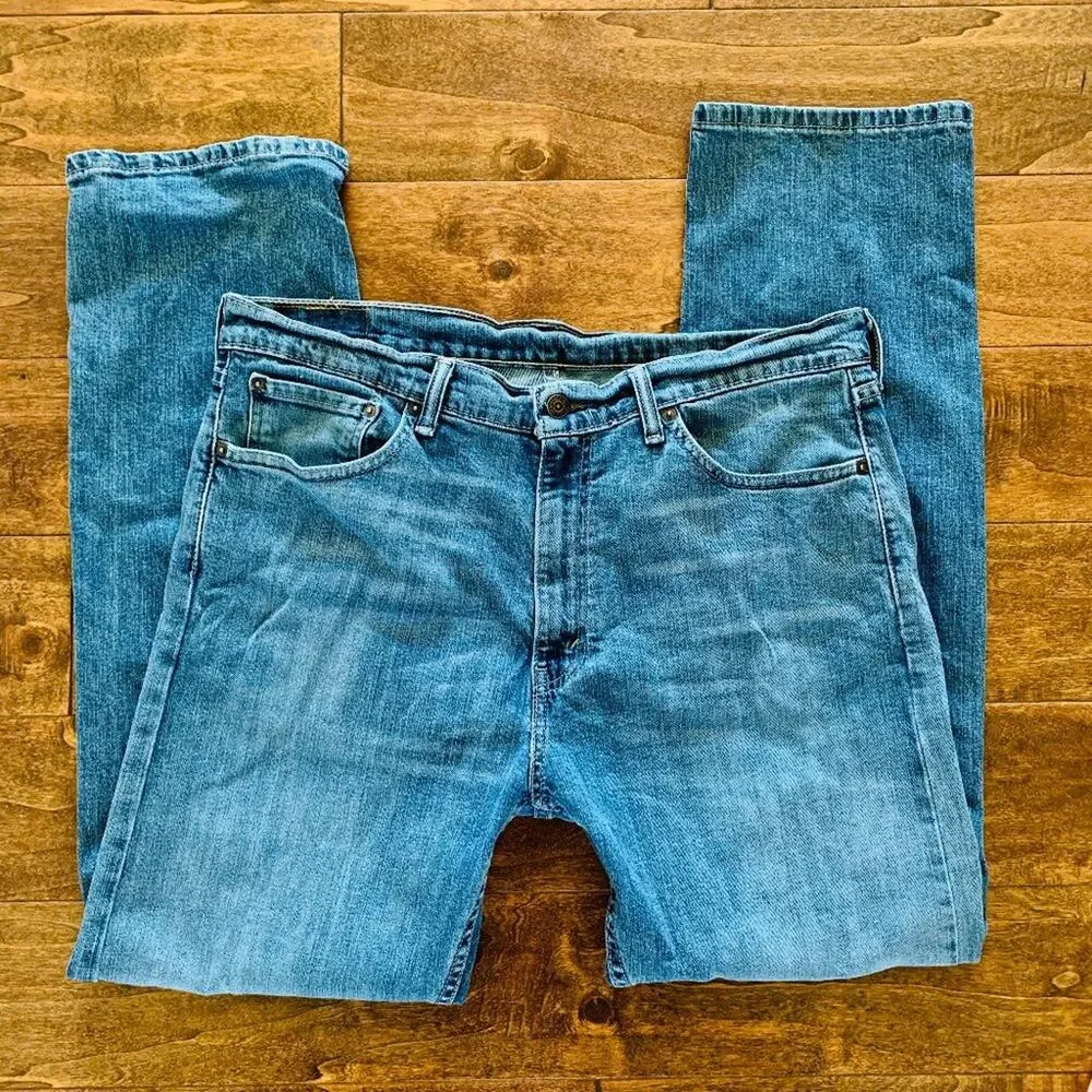 Levi's Men's 505 36x32 Jeans - Light/Med‎ Wash